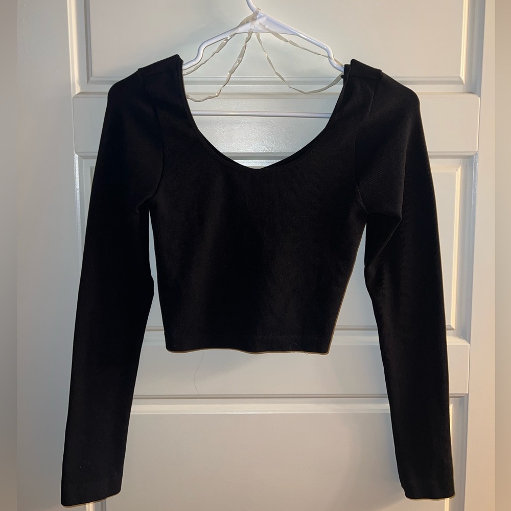 Aeropostale Black Cropped Reversible Long Sleeve